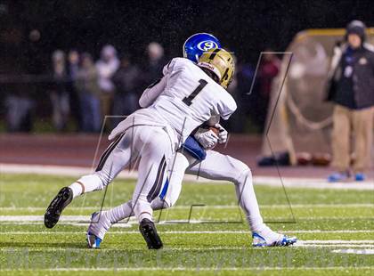 Thumbnail 2 in Serra [Junipero] vs. Archbishop Mitty (CIF CCS Open Division Final) photogallery.
