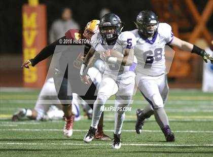 Thumbnail 1 in Rancho Cucamonga vs. Mission Viejo (CIF-SS D1 Playoffs) photogallery.