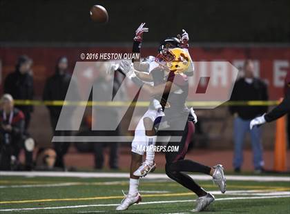 Thumbnail 3 in Rancho Cucamonga vs. Mission Viejo (CIF-SS D1 Playoffs) photogallery.