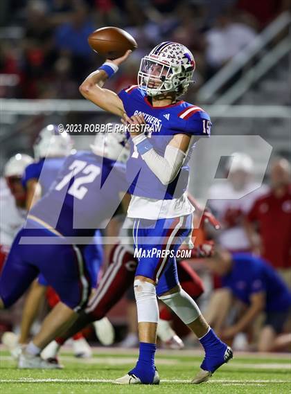 Thumbnail 2 in Carthage @ Bullard photogallery.