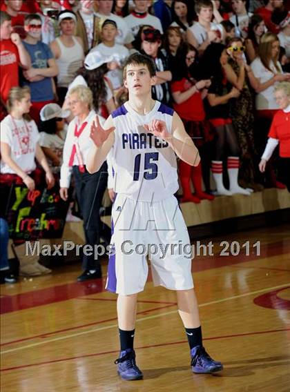 Thumbnail 1 in Grantsburg vs. Colfax (WIAA D4 Sectional Playoffs) photogallery.