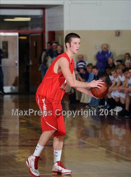 Thumbnail 2 in Grantsburg vs. Colfax (WIAA D4 Sectional Playoffs) photogallery.