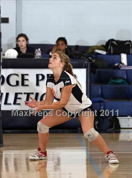 Thumbnail 3 in Poly (Pasadena) @ Flintridge Prep photogallery.
