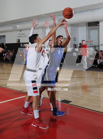 Thumbnail 2 in Shalhevet vs Elitzur  (Steve Glouberman Tounament) photogallery.