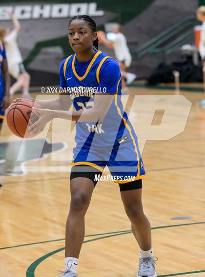 Thumbnail 2 in Ridgeline vs Osbourn Park (Nike Tournament of Champions - Final) photogallery.
