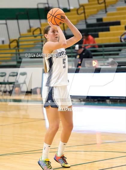 Thumbnail 2 in Ridgeline vs Osbourn Park (Nike Tournament of Champions - Final) photogallery.