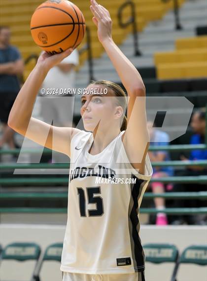 Thumbnail 3 in Ridgeline vs Osbourn Park (Nike Tournament of Champions - Final) photogallery.