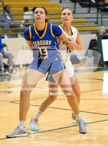 Thumbnail 3 in Ridgeline vs Osbourn Park (Nike Tournament of Champions - Final) photogallery.
