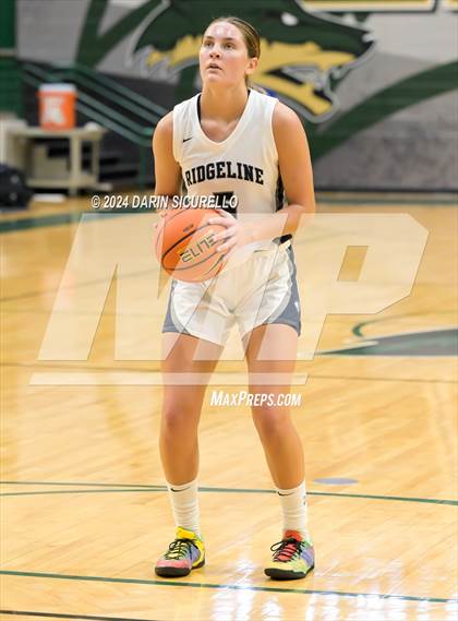 Thumbnail 3 in Ridgeline vs Osbourn Park (Nike Tournament of Champions - Final) photogallery.