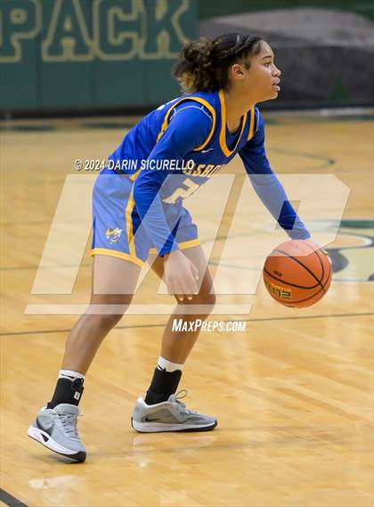 Thumbnail 2 in Ridgeline vs Osbourn Park (Nike Tournament of Champions - Final) photogallery.