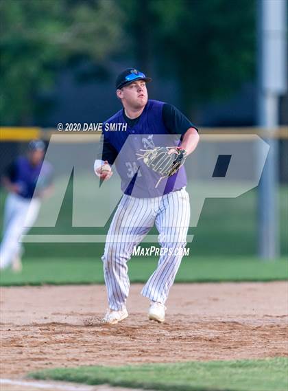 Thumbnail 3 in Winterset @ Norwalk photogallery.