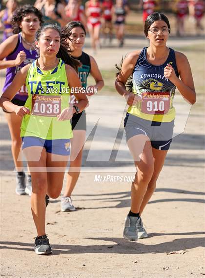 Thumbnail 2 in CIF Central Section Cross Country Championships (Girls D4 Race) photogallery.