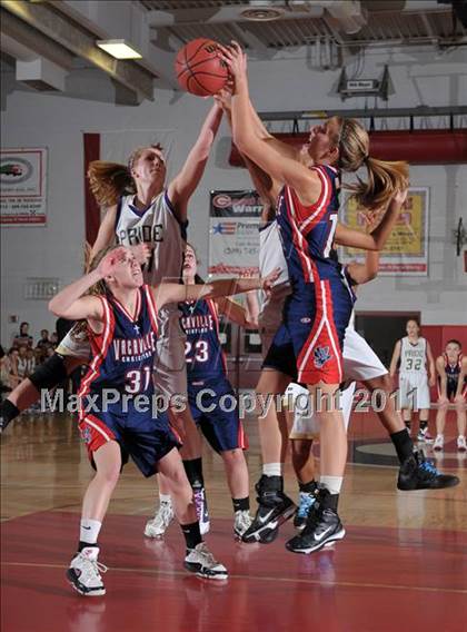 Thumbnail 2 in Bradshaw Christian vs Vacaville Christian (CIF SJS D5 Semifinals) photogallery.