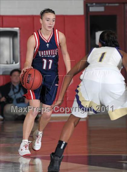 Thumbnail 1 in Bradshaw Christian vs Vacaville Christian (CIF SJS D5 Semifinals) photogallery.