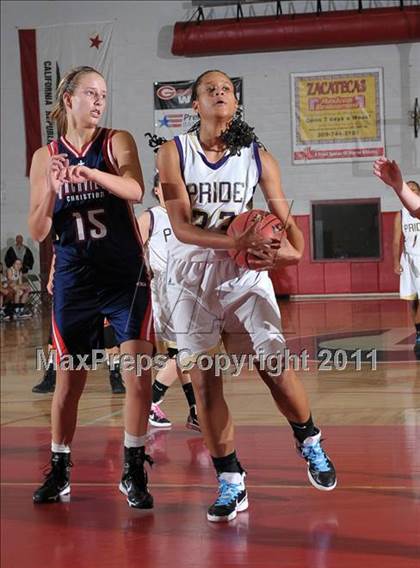 Thumbnail 3 in Bradshaw Christian vs Vacaville Christian (CIF SJS D5 Semifinals) photogallery.