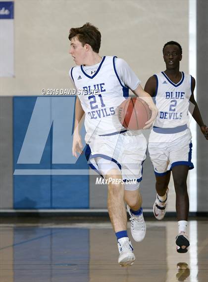 Thumbnail 3 in Antelope vs. Davis (Les Curry Invitational) photogallery.