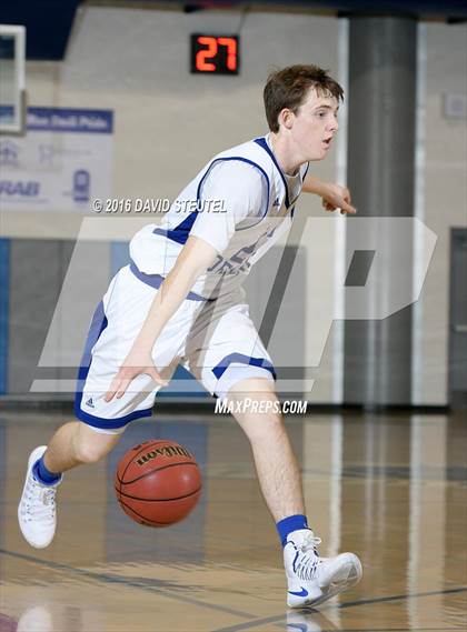Thumbnail 1 in Antelope vs. Davis (Les Curry Invitational) photogallery.