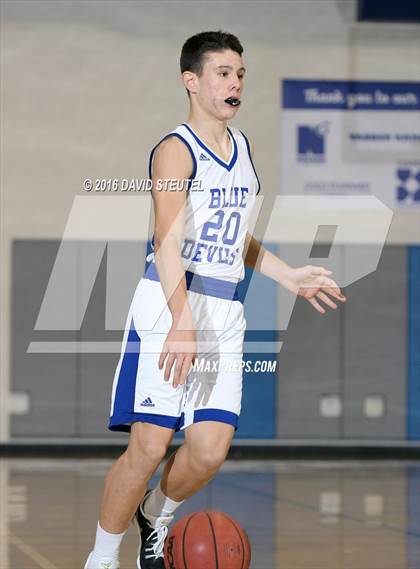 Thumbnail 1 in Antelope vs. Davis (Les Curry Invitational) photogallery.