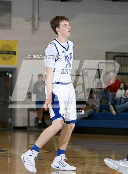Thumbnail 3 in Antelope vs. Davis (Les Curry Invitational) photogallery.