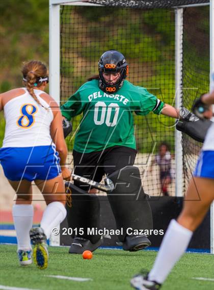 Thumbnail 3 in Del Norte @ San Pasqual photogallery.