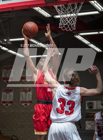 Thumbnail 2 in Chico @ Foothill photogallery.