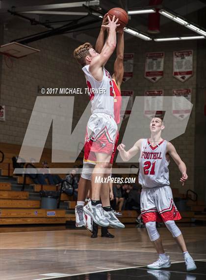 Thumbnail 1 in Chico @ Foothill photogallery.