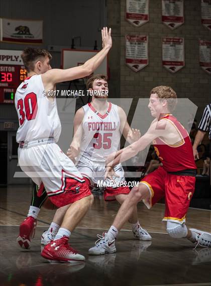 Thumbnail 2 in Chico @ Foothill photogallery.