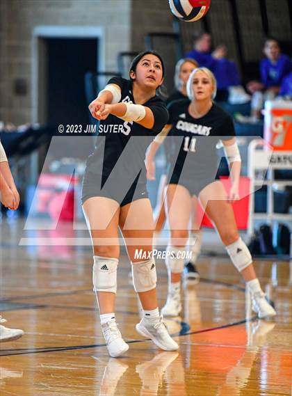 Thumbnail 3 in College Station vs A&M Consolidated photogallery.