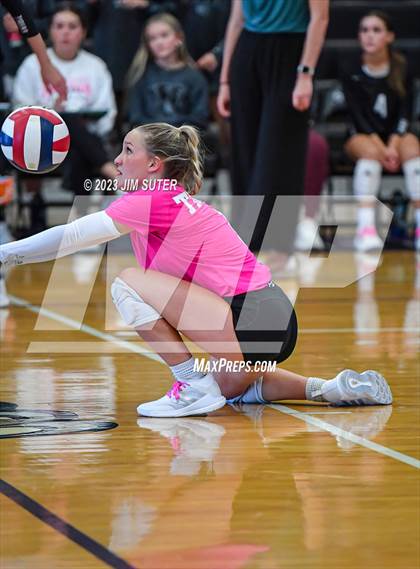 Thumbnail 2 in College Station vs A&M Consolidated photogallery.