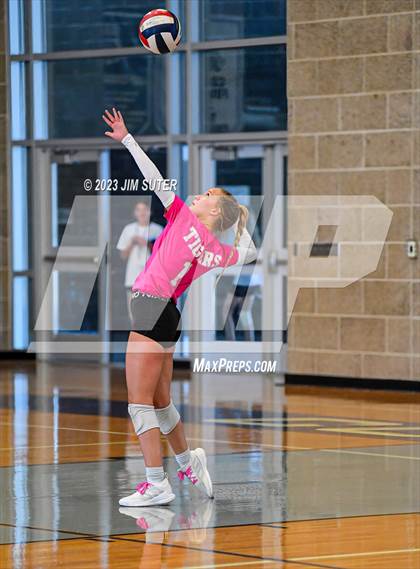 Thumbnail 2 in College Station vs A&M Consolidated photogallery.