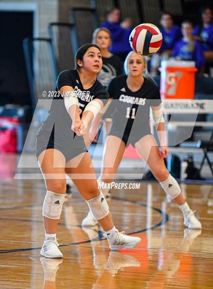 Thumbnail 2 in College Station vs A&M Consolidated photogallery.