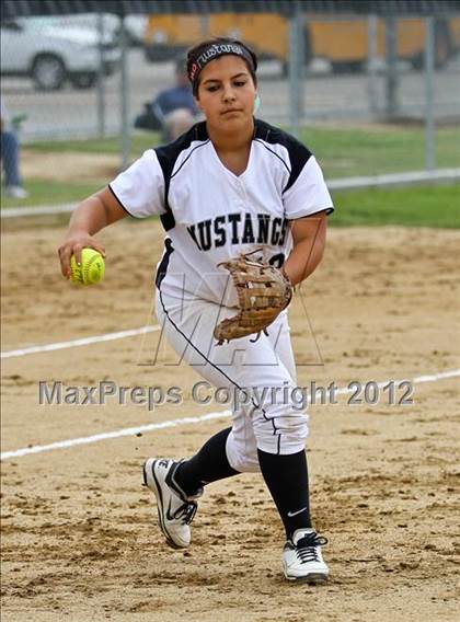 Thumbnail 1 in Centennial @ Stockdale photogallery.