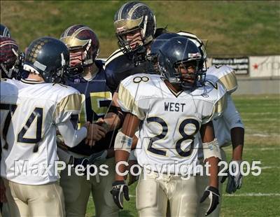 Thumbnail 3 in West vs Nevada Union (D1 Section Final) #1 photogallery.