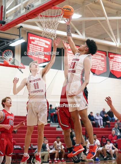 Thumbnail 1 in West Lincoln @ Newton-Conover photogallery.