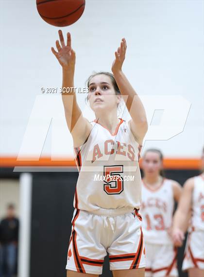 Thumbnail 2 in Circleville @ Amanda-Clearcreek photogallery.