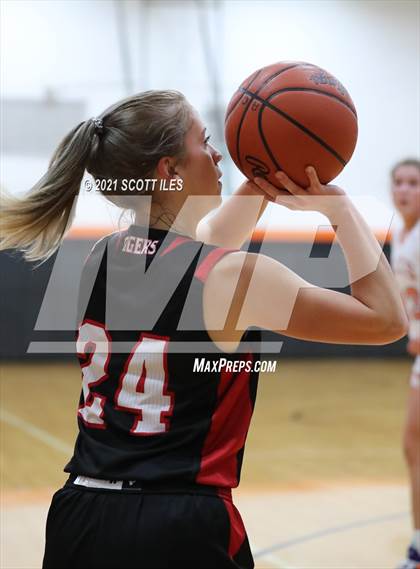 Thumbnail 3 in Circleville @ Amanda-Clearcreek photogallery.