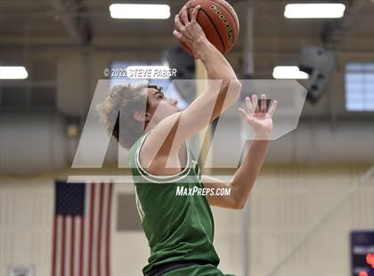 Thumbnail 1 in Tumwater vs. King's photogallery.