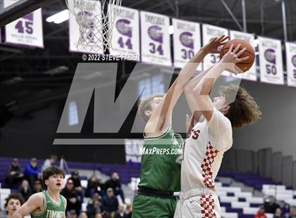 Thumbnail 1 in Tumwater vs. King's photogallery.