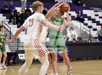 Thumbnail 1 in Tumwater vs. King's photogallery.