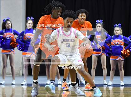 Thumbnail 1 in Bishop Gorman vs. Sheldon (Tarkanian Classic) photogallery.