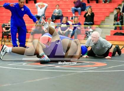 Thumbnail 3 in VHSL Class 4 Region A Regional Finals photogallery.