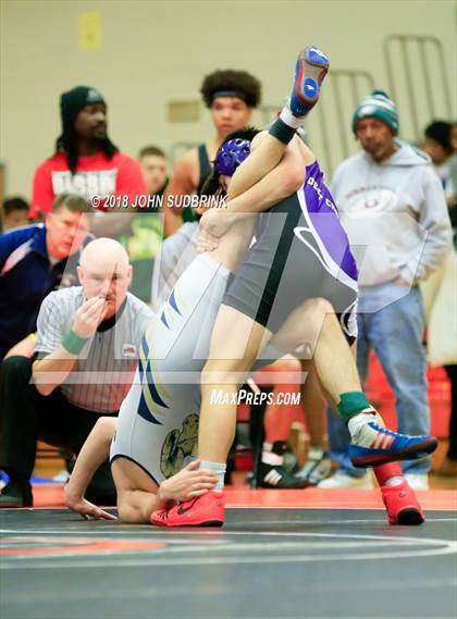 Thumbnail 2 in VHSL Class 4 Region A Regional Finals photogallery.