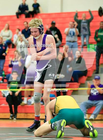 Thumbnail 2 in VHSL Class 4 Region A Regional Finals photogallery.