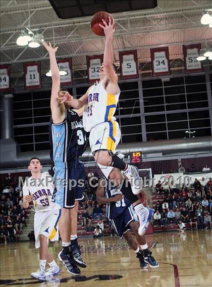Thumbnail 2 in Serra vs. Bellarmine (CIF CCS D1 Final) photogallery.