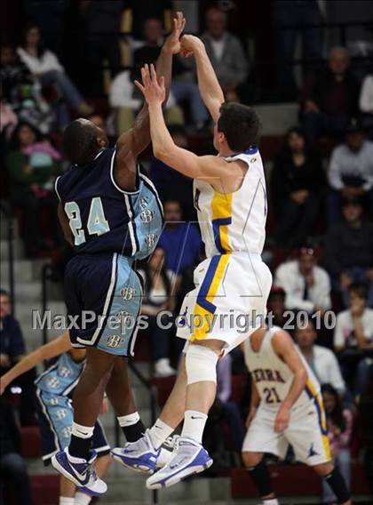 Thumbnail 1 in Serra vs. Bellarmine (CIF CCS D1 Final) photogallery.