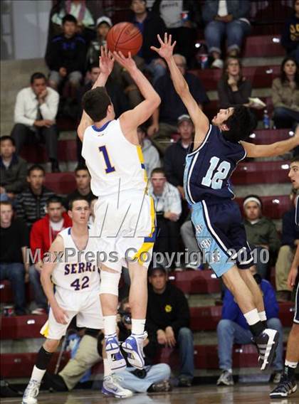 Thumbnail 3 in Serra vs. Bellarmine (CIF CCS D1 Final) photogallery.