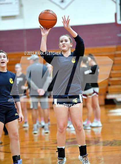 Thumbnail 1 in Holy Cross vs Holy Spirit (NJSIAA Non-Public South B Quarterfinal) photogallery.