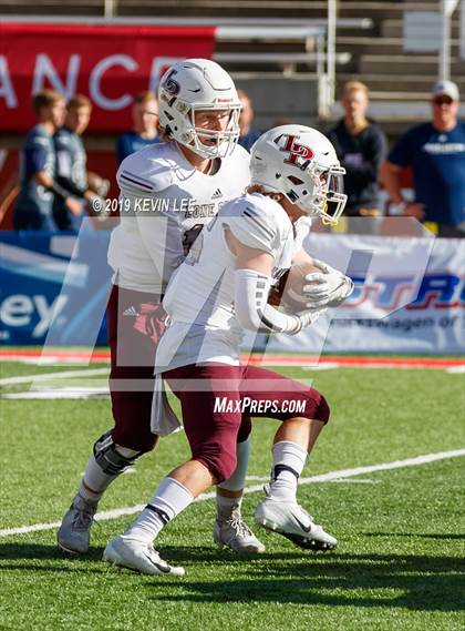 Thumbnail 3 in Corner Canyon vs. Lone Peak (UHSAA 6A Semifinal) photogallery.
