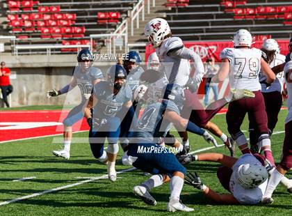 Thumbnail 1 in Corner Canyon vs. Lone Peak (UHSAA 6A Semifinal) photogallery.