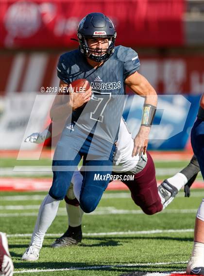 Thumbnail 2 in Corner Canyon vs. Lone Peak (UHSAA 6A Semifinal) photogallery.